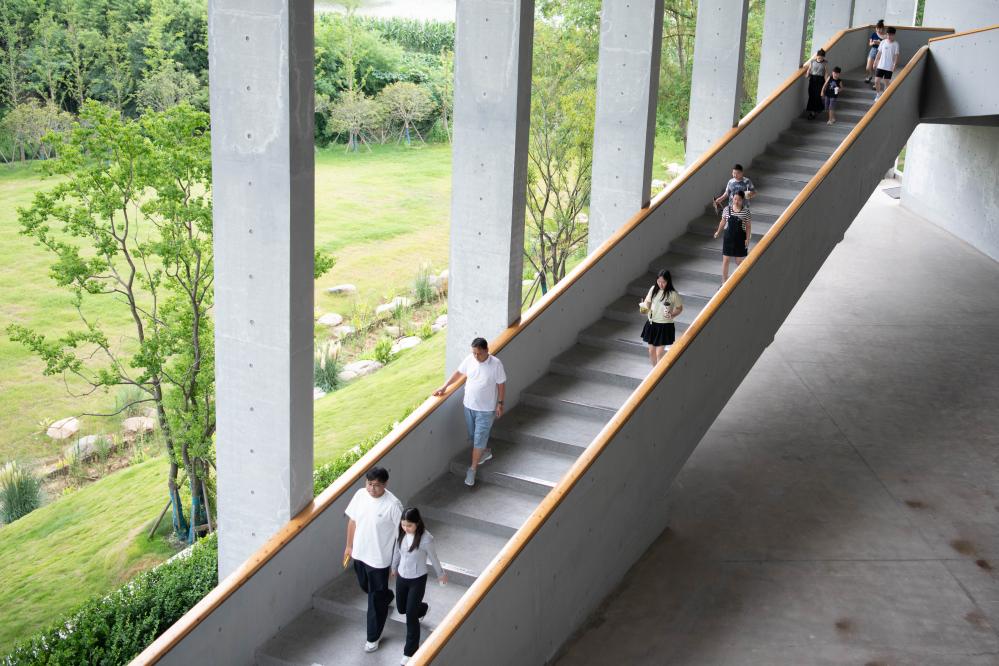 “穿越”乡村好去处丨乡野新景中,